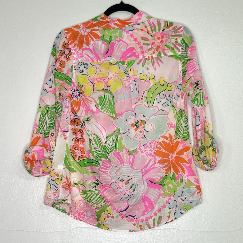 LILLY PULITZER Target Nosey Posey Floral Button up Blouse Tab Sleeve Size Sz S - Picture 5 of 9